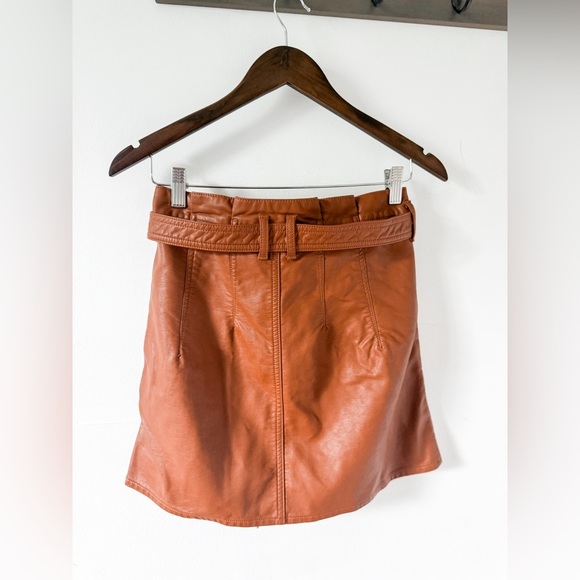 NWT Free People Brown Faux Leather Belted Mini Skirt - Picture 6 of 10